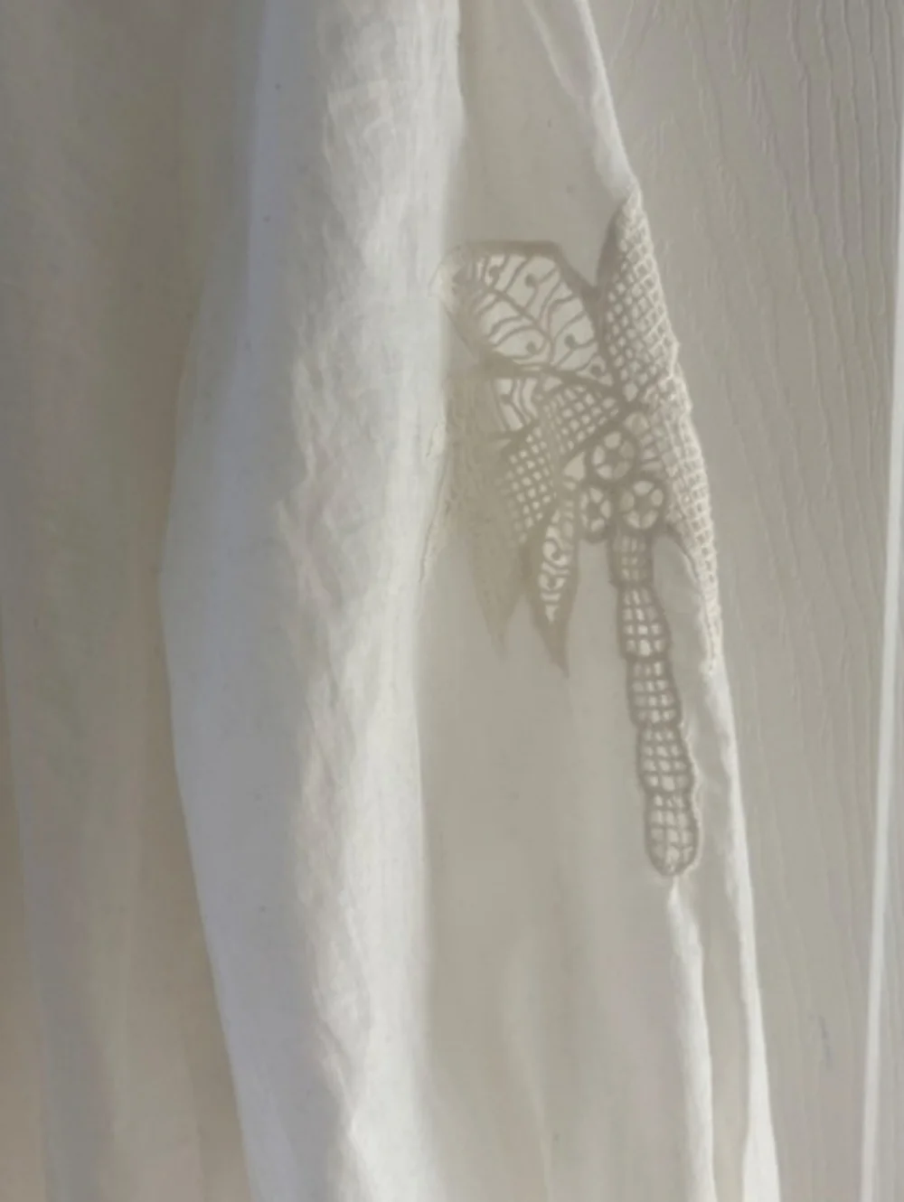 FARM RIO Palm Tree Cut Out Bohemian Puff Sleeve Ivory Top Small NWT